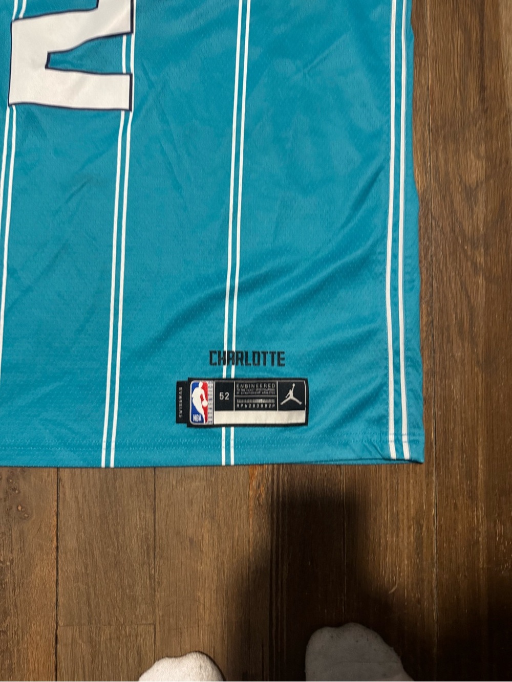 Lamelo Ball #2 NBA Teal Charlotte Hornets Jersey Size XL - Picture 3 of 6